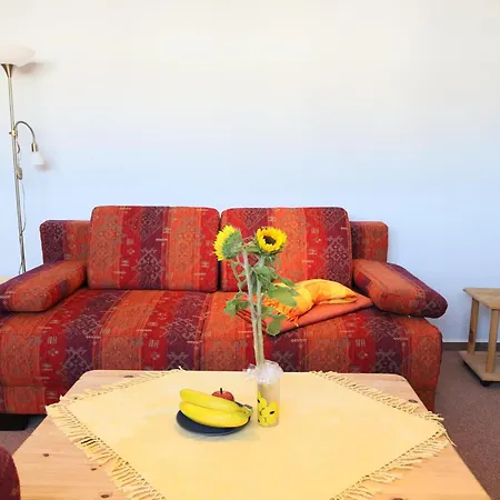 Gartenstr. 6c, W38 アパート *